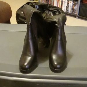 Dream pairs Black knee high heeled boots